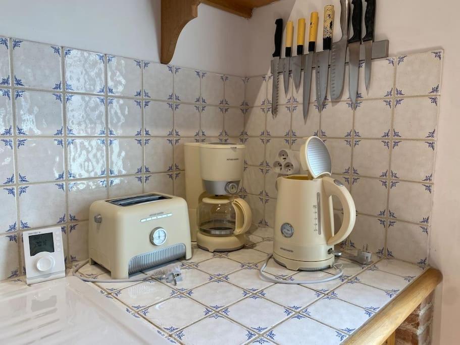 Chez Fanfan, Maison De Pecheur, Coeur De St Valery 索姆河畔的圣瓦列里 外观 照片